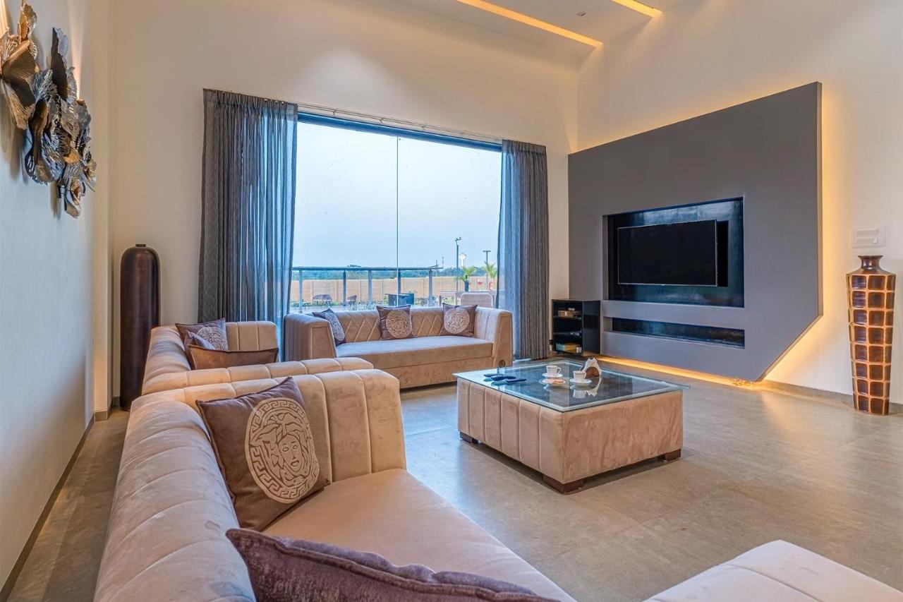 StayVista at Le Bon Horizon Nashik Esterno foto